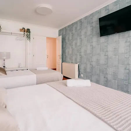 Augas Quentes Affittacamere *